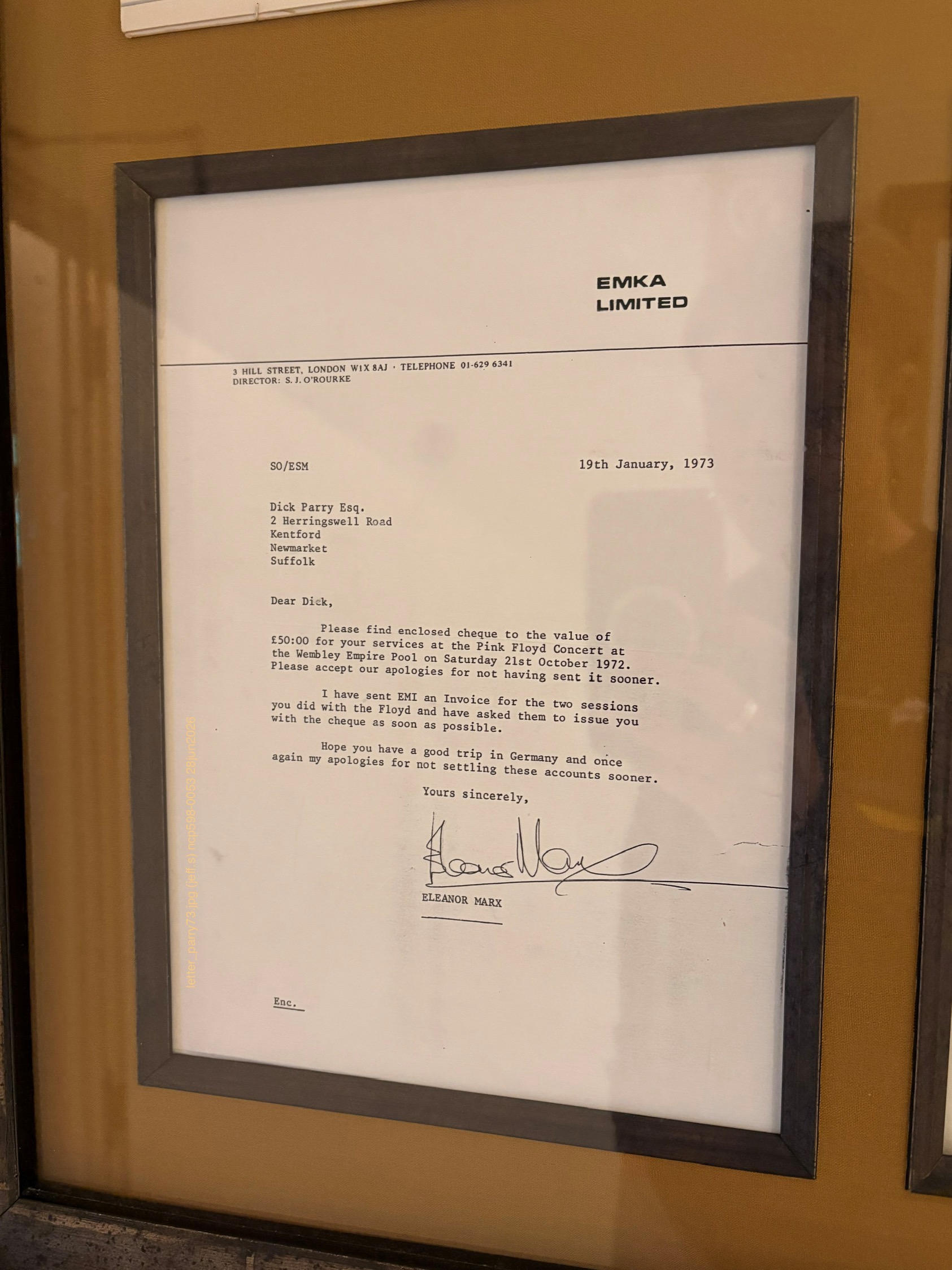  > I did a quick lap of Europe with my son recently, and he spotted this bit of memorabilia on the wall of the Berlin Hard Rock Cafe -
>
>
> jeff...P 